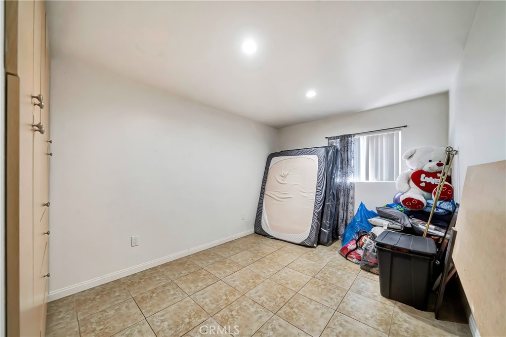 6735 Elmer 18 Property Photo 11