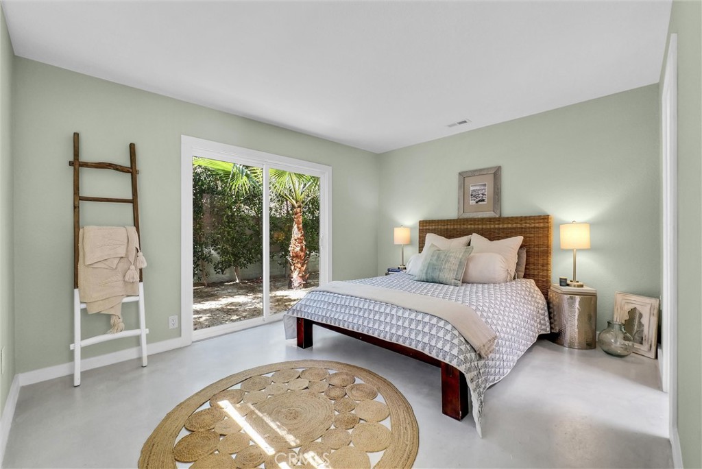 3967 E Sunny Dunes Road Property Photo 15