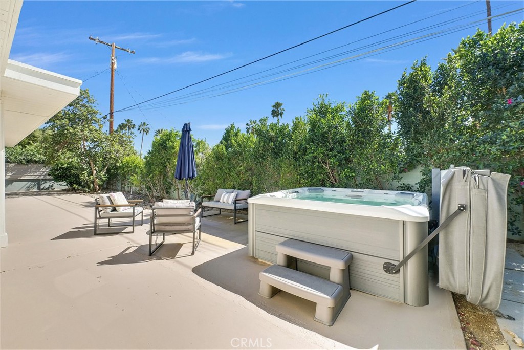 3967 E Sunny Dunes Road Property Photo 24