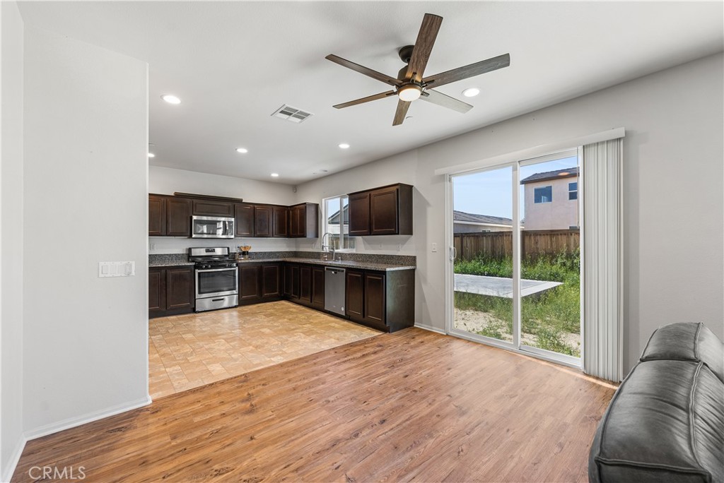 2517 San Madrid Way Property Photo 16