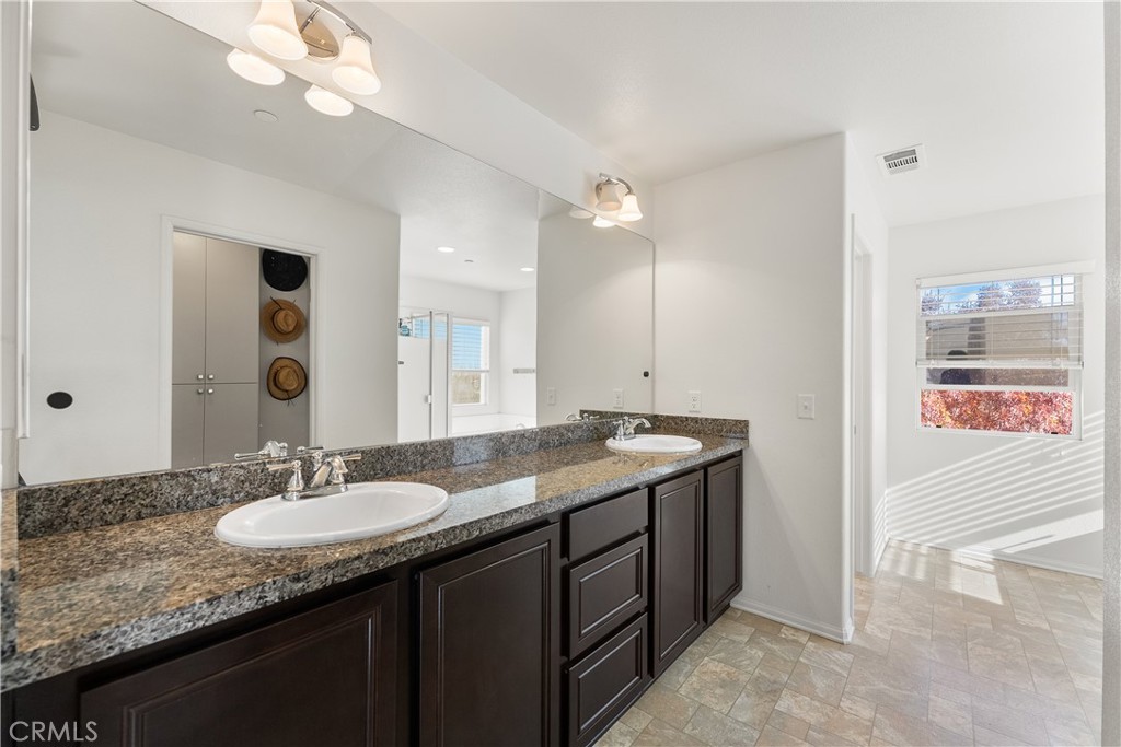 2517 San Madrid Way Property Photo 38