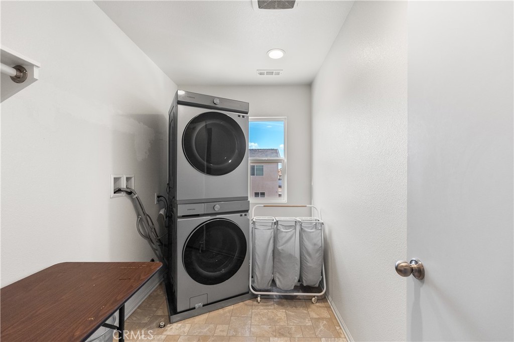 2517 San Madrid Way Property Photo 43
