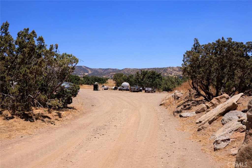 4 Shannondale Property Photo 7