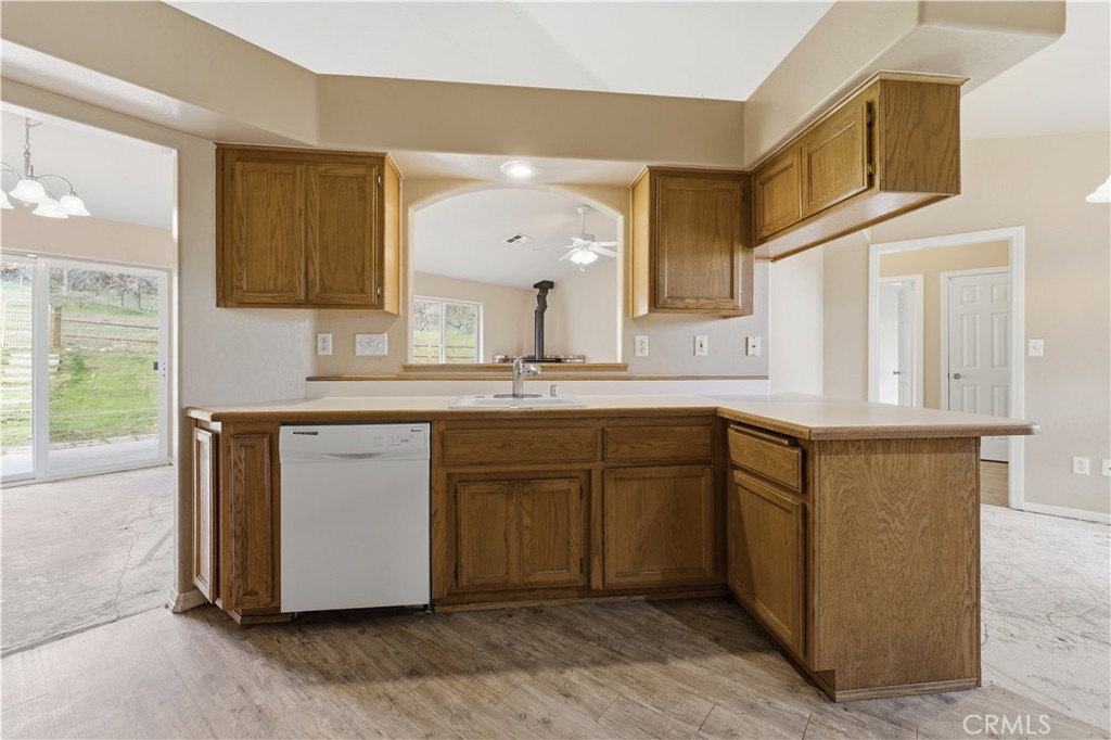 21276 White Pine 39 Property Photo 6
