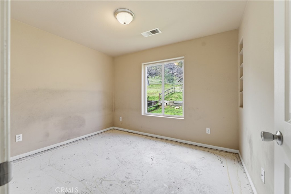 21276 White Pine 39 Property Photo 9
