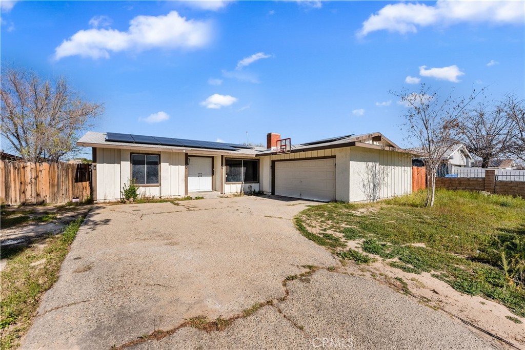 21449 Applewood Property Photo 1