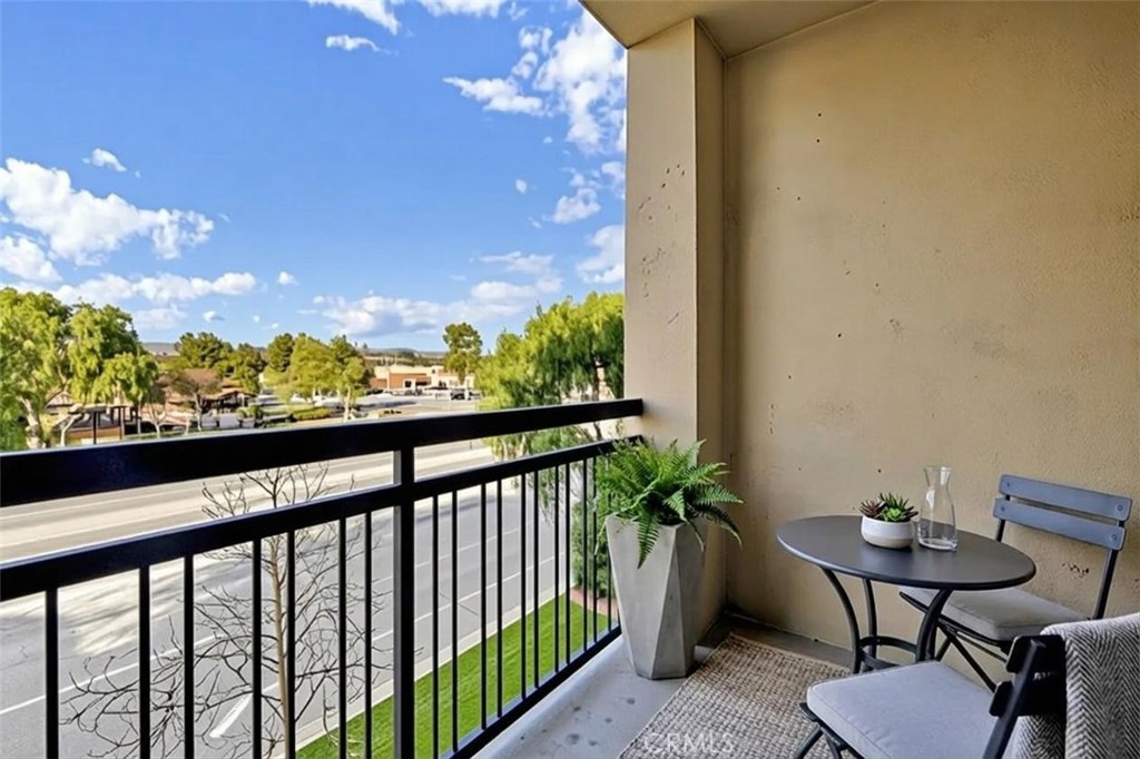 24545 Town Center 5304 Property Photo 17
