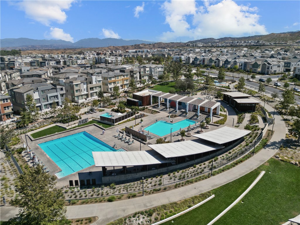 27616 Symphony Place Property Photo 45