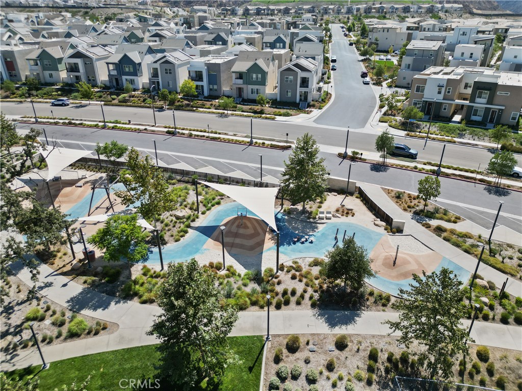 27616 Symphony Place Property Photo 48