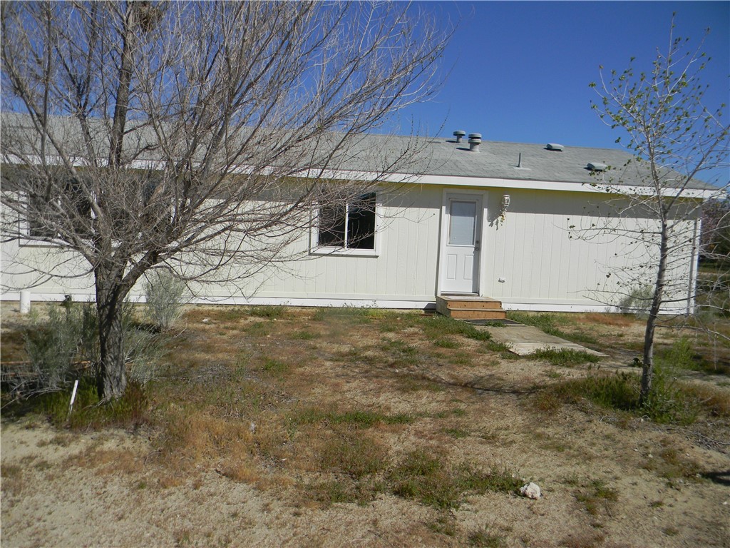 16846 E Avenue T Property Photo 8