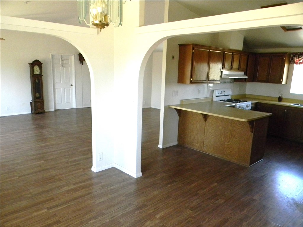 16846 E Avenue T Property Photo 20