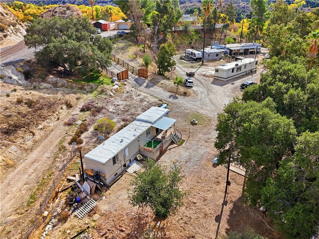 8235 Soledad Canyon Road Property Photo 11