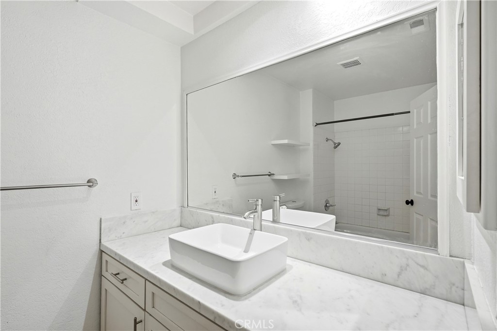 3217 E Avenue S1 Property Photo 20