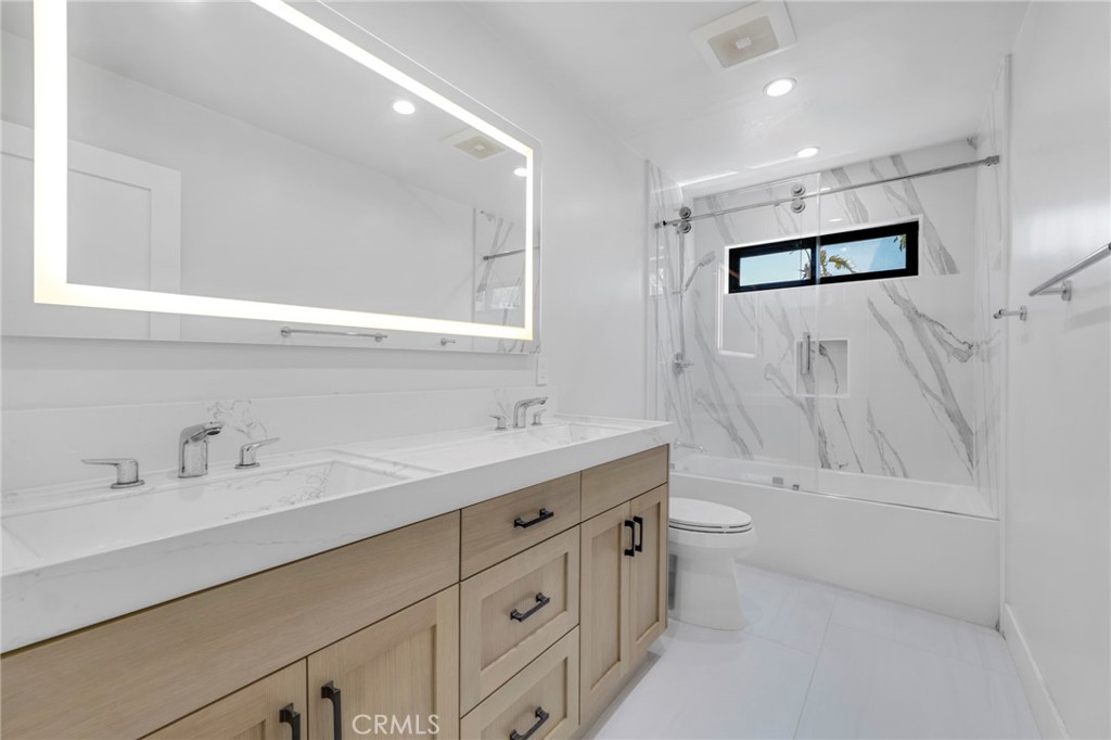 20500 Blairmoore Street Property Photo 16