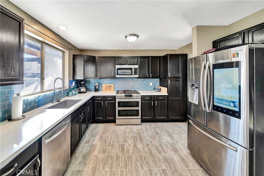 44241 Tahoe Way Property Photo 14