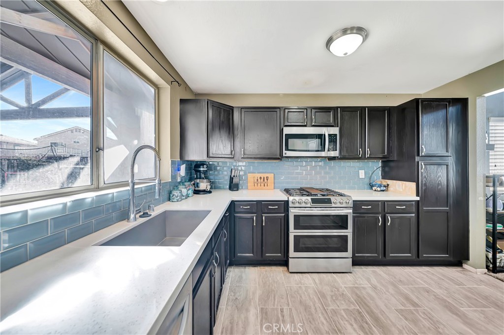 44241 Tahoe Way Property Photo 15
