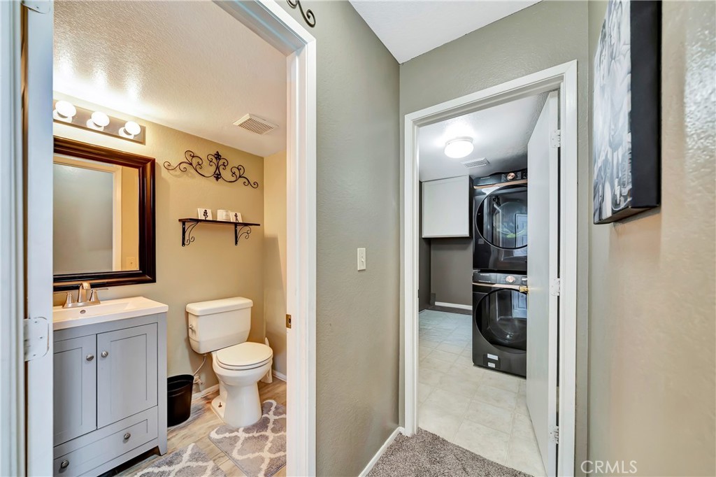 44241 Tahoe Way Property Photo 23