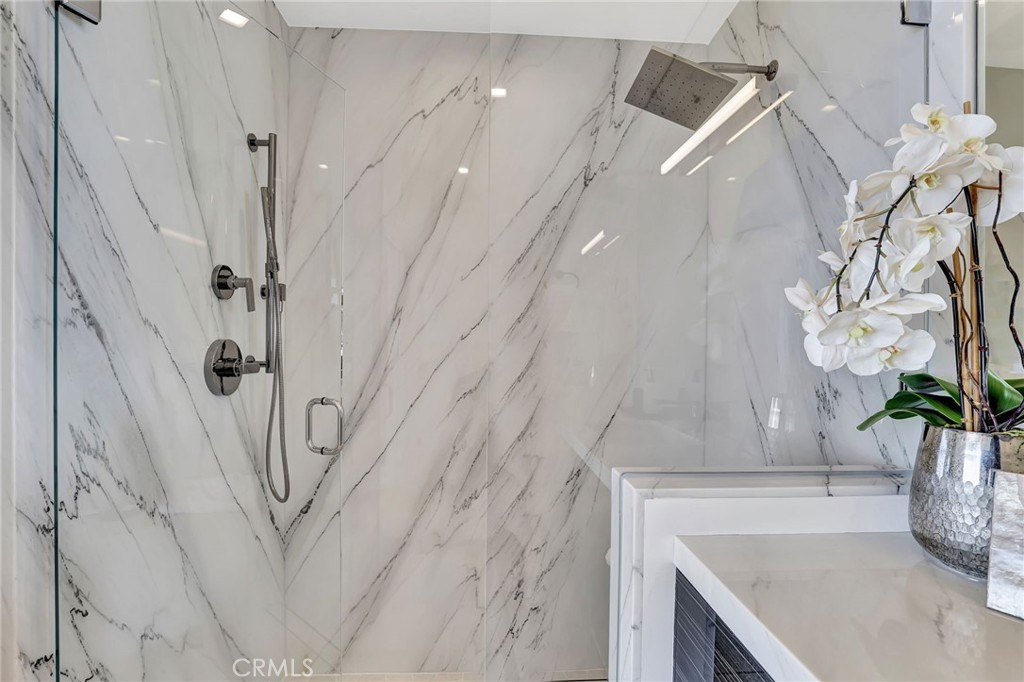 5402 Horizon Property Photo 13
