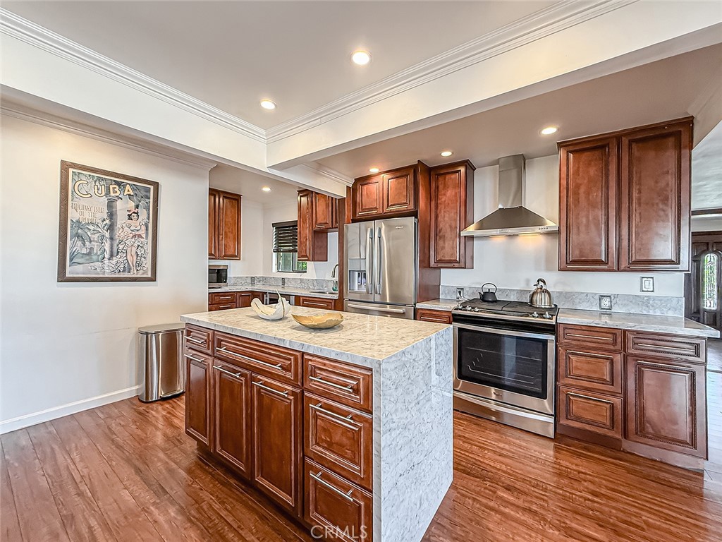 10200 Lilac Property Photo 10
