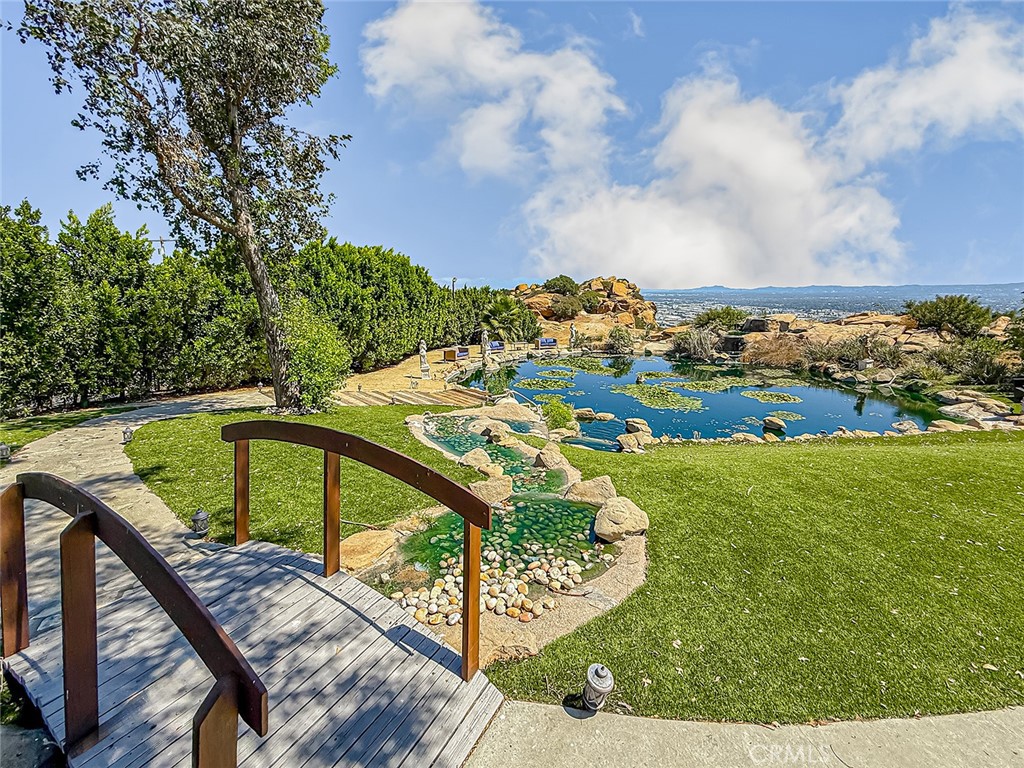 10200 Lilac Property Photo 42