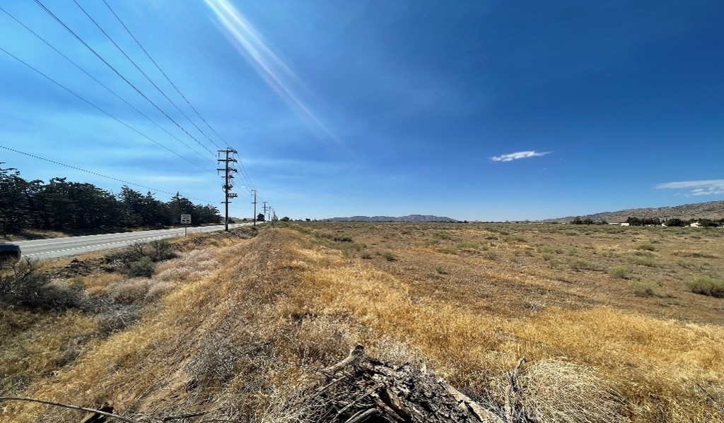 15000 Highline Road Property Photo 5