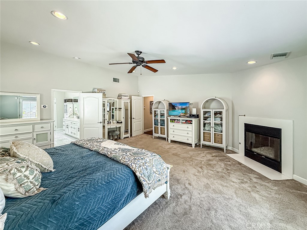 23433 Hatteras Property Photo 13