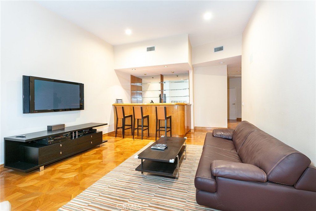 3965 Alta Mesa Property Photo 4