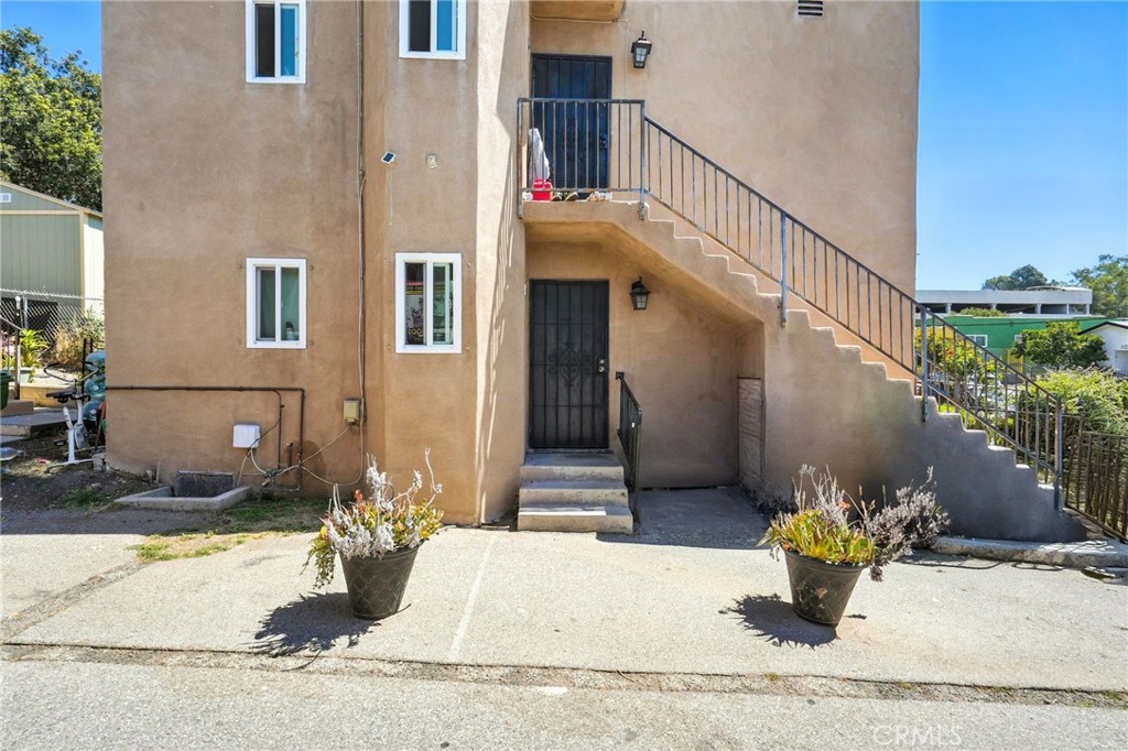 1151 1153 Cornwell Street Property Photo 13