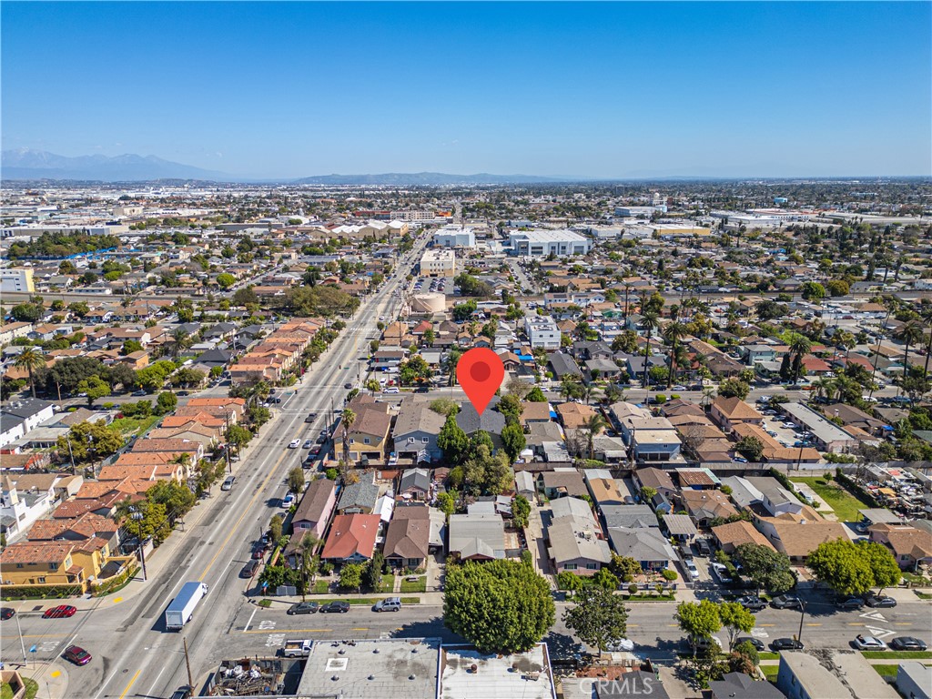 6371 Miramonte Property Photo 3