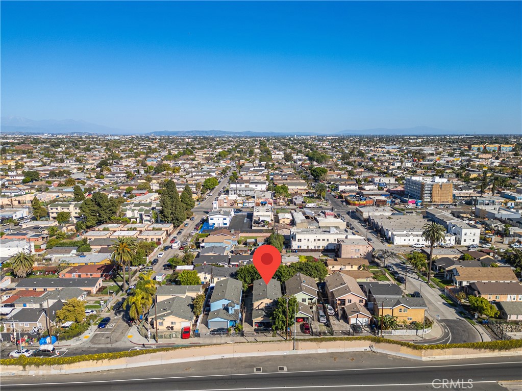 8410 S Grand Property Photo 1
