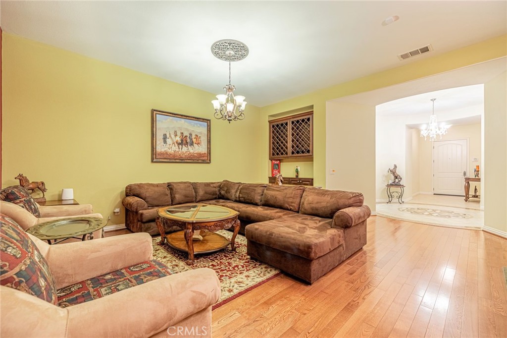 33442 Desert Road Property Photo 10