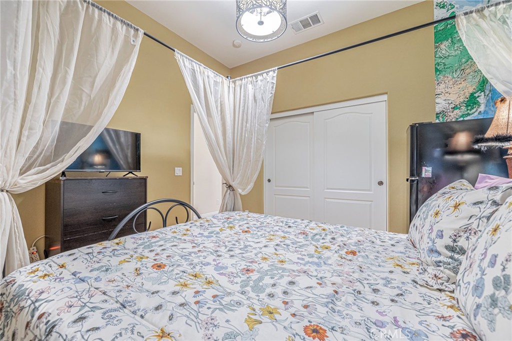 33442 Desert Road Property Photo 20