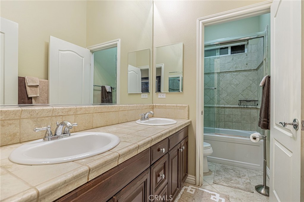 33442 Desert Road Property Photo 23