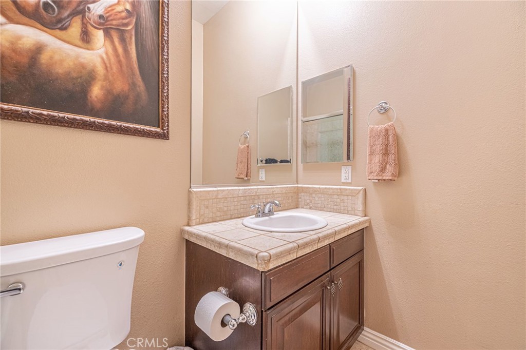 33442 Desert Road Property Photo 28