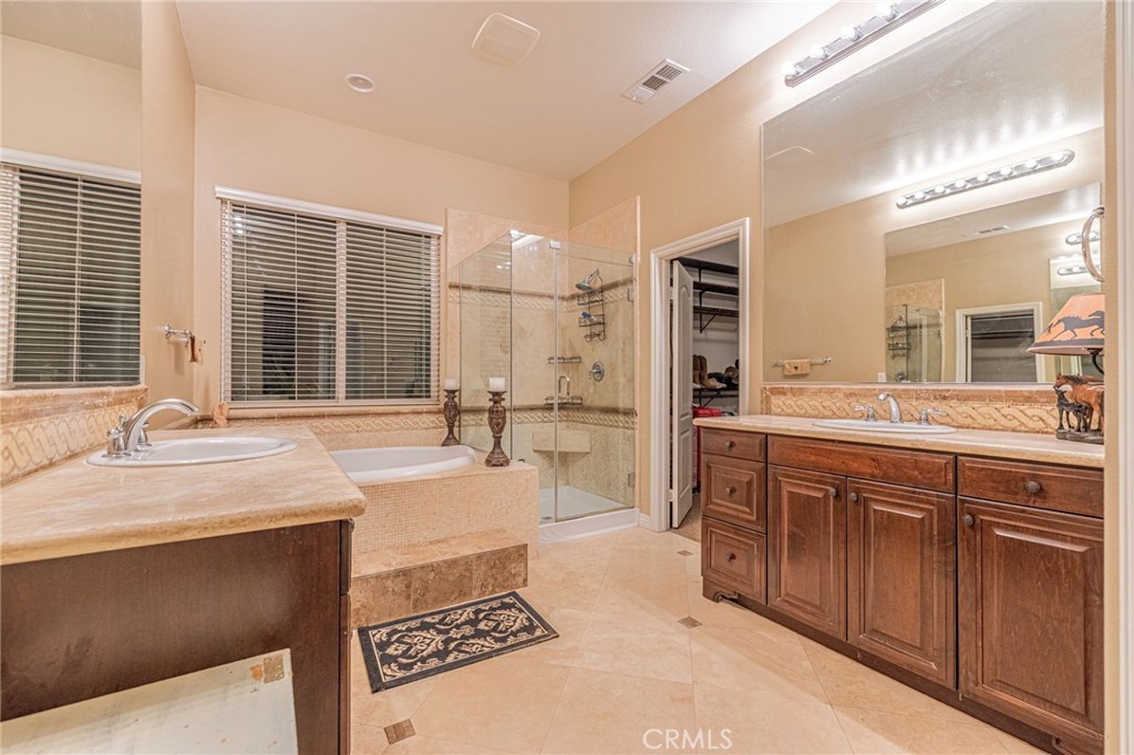 33442 Desert Road Property Photo 34