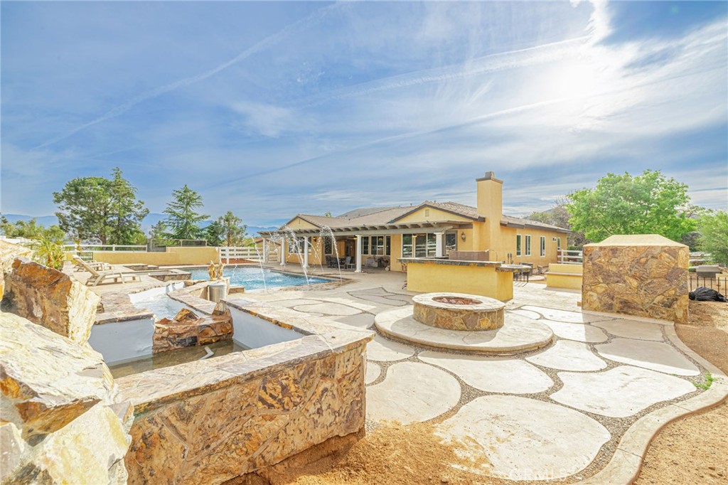 33442 Desert Road Property Photo 47