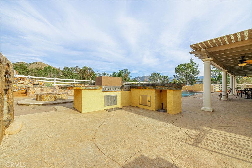 33442 Desert Road Property Photo 48