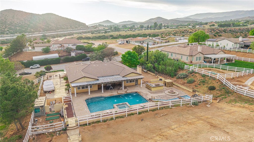 33442 Desert Road Property Photo 57