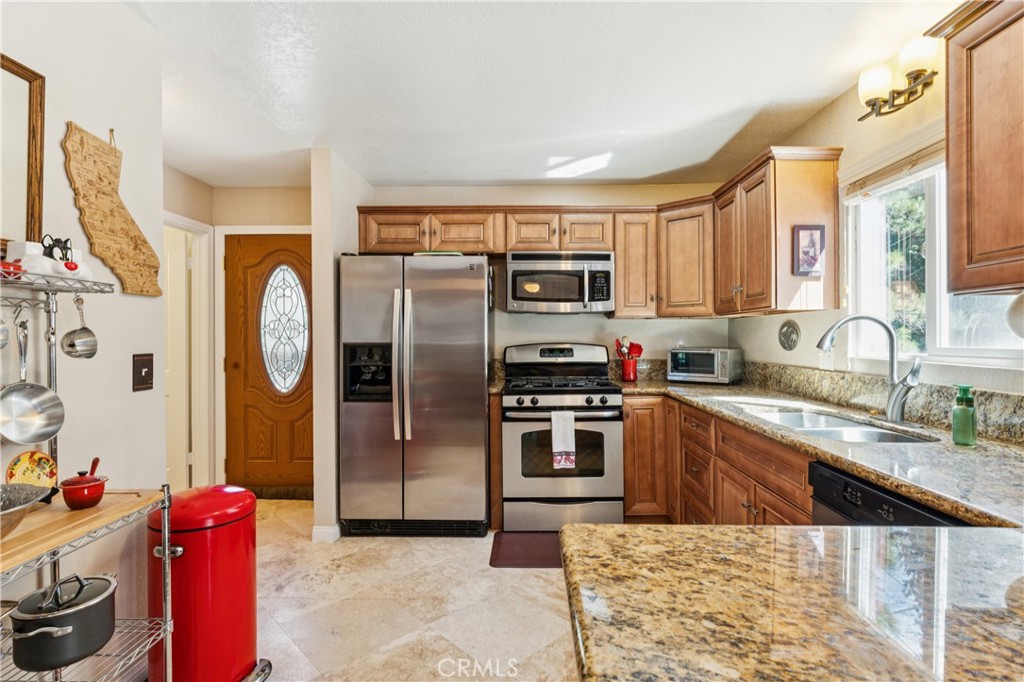 460 Pioneer Road Property Photo 11