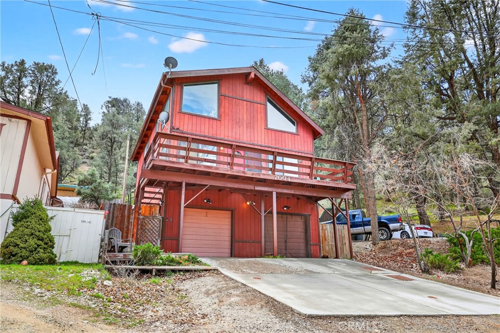 7004 Foothill Drive Property Photo 13