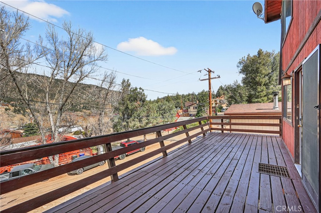 7004 Foothill Drive Property Photo 14
