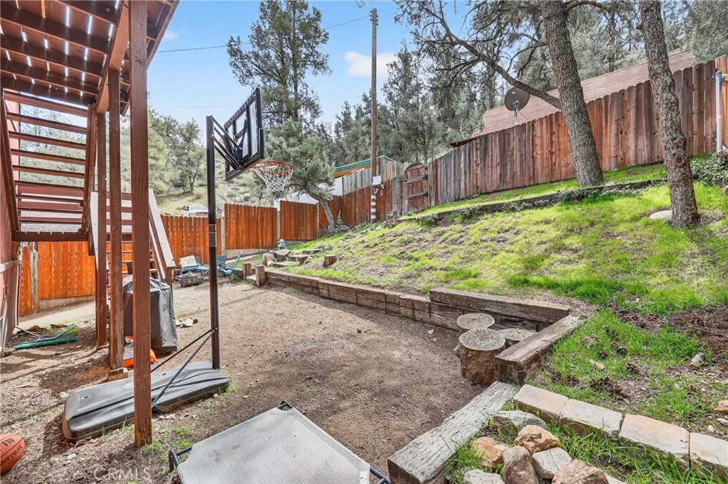 7004 Foothill Drive Property Photo 38