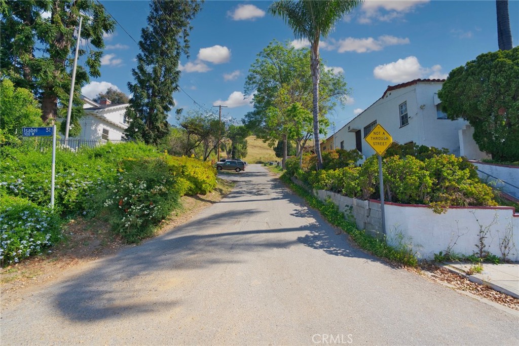3535 Thorpe Avenue Property Photo 10