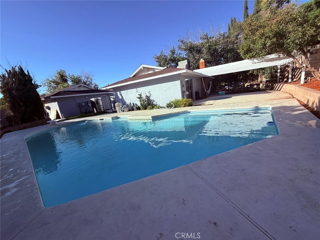 43916 Galion Property Photo 1