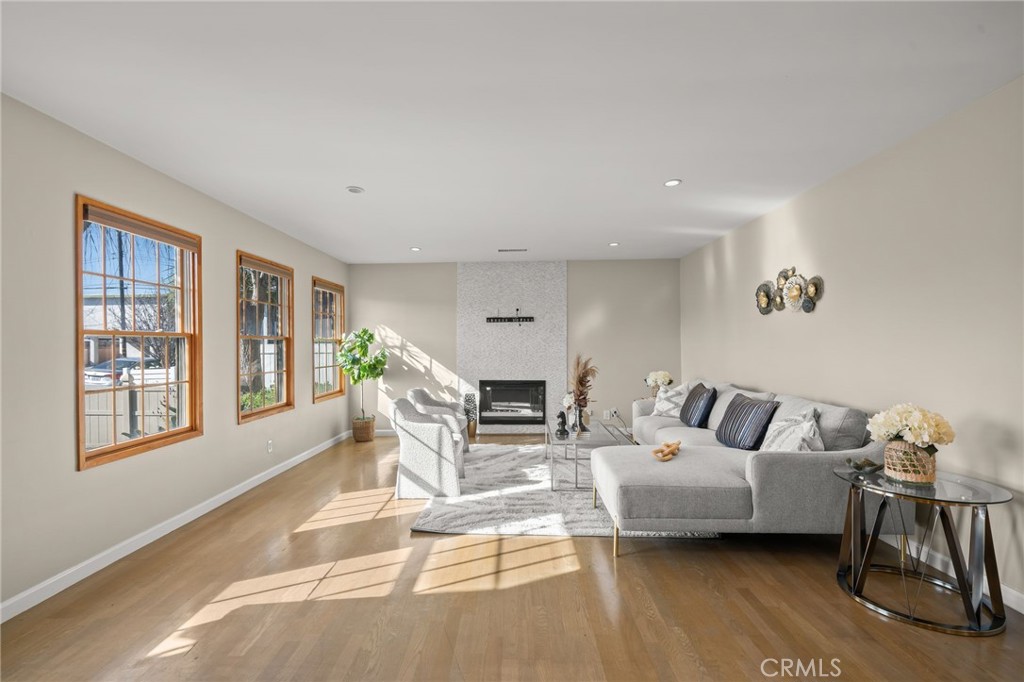12313 Alberta Property Photo 3