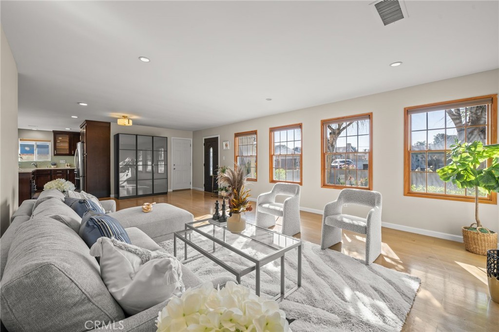 12313 Alberta Property Photo 4