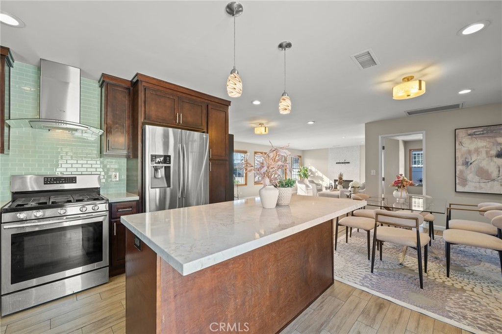 12313 Alberta Property Photo 5