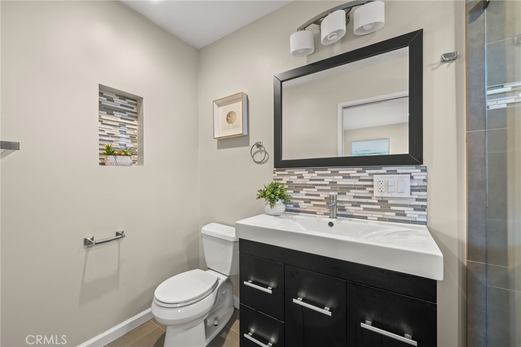 12313 Alberta Property Photo 19