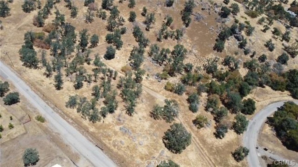1 .. Property Photo 3