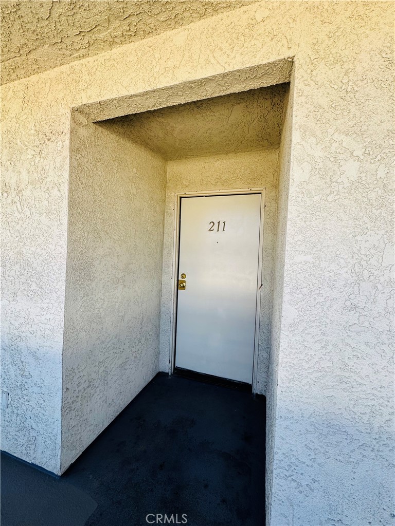 14610 Delano 211 Property Photo 4